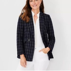 Ann Taylor Double Breasted Blazer in Navy